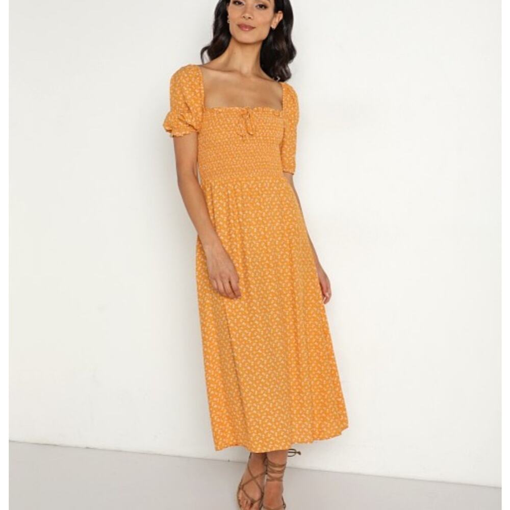 NWT Faithfull The Brand Valetta Smocked Midi Dress Floral Print Size 6